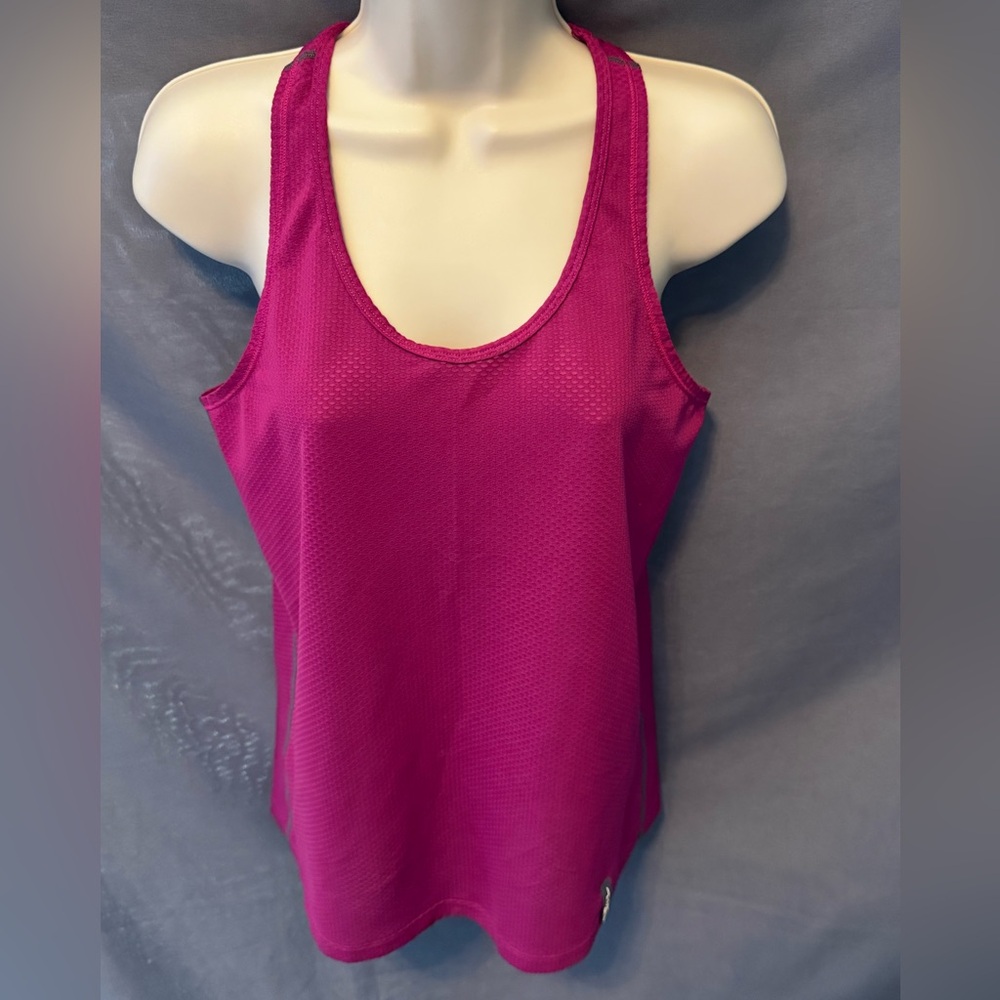 Womens Under Armour Running Shirt Racerback Fuchsia Colors Juniors Size Medium